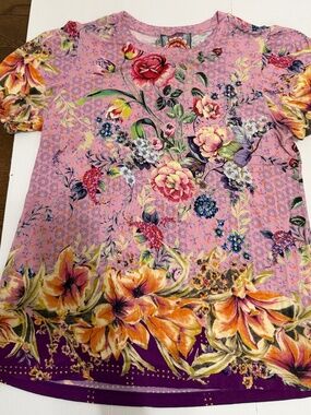 Johnny Was Floral Boho Top Pink Multicolour Puff Sleeve Bamboo Blend Tee.